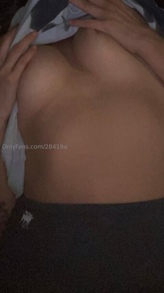 28419a Nagie Wycieki OnlyFans Zdjęcie 27