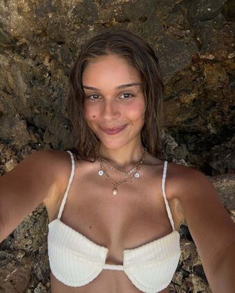 Aina Simon Nagie Wycieki OnlyFans Zdjęcie 3