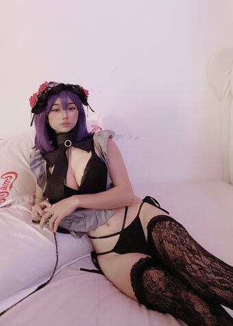 Akari_Cos