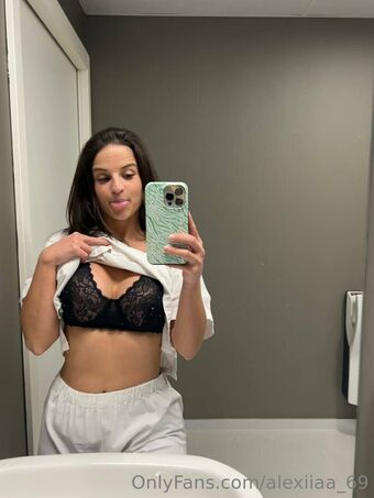 alexiiaa_69