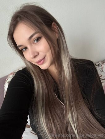 alice_wood_vip