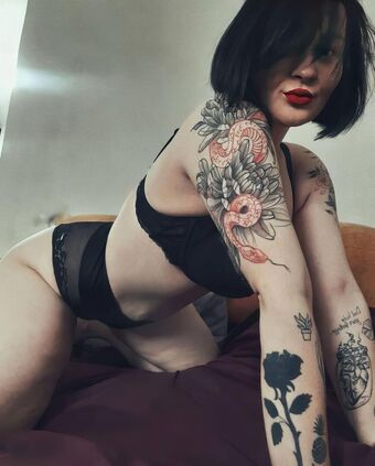 alina_candy