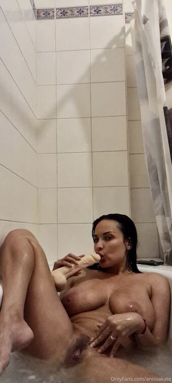 Anissa Kate