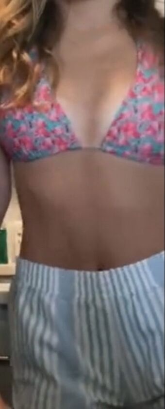 annelise_mae