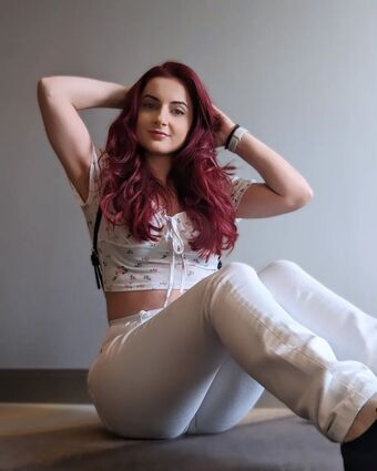 AnnieFuchsia