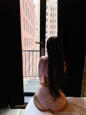 arahi Nagie Wycieki OnlyFans Zdjęcie 17