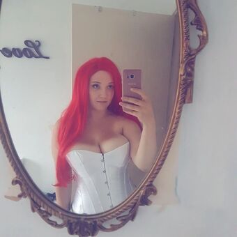 Ariel Vanderberg