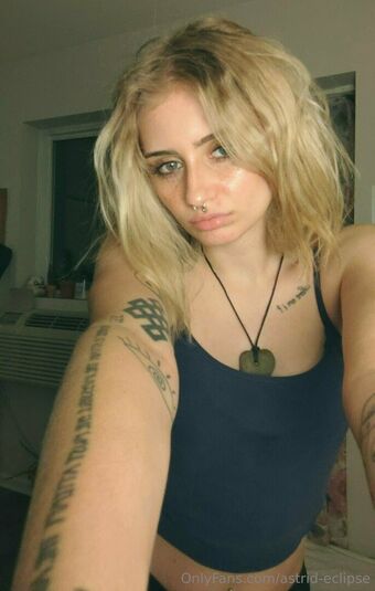 astrid-eclipse Nagie Wycieki OnlyFans Zdjęcie 18