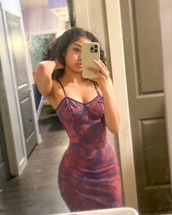 atoviah Nagie Wycieki OnlyFans Zdjęcie 3
