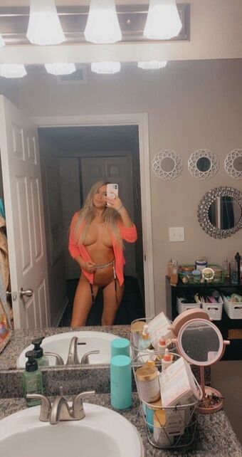 Avery Trail Nagie Wycieki OnlyFans Zdjęcie 52