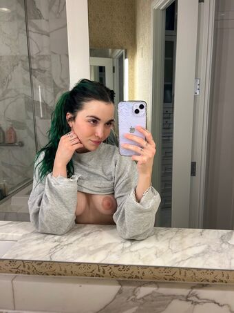 baileyyrose