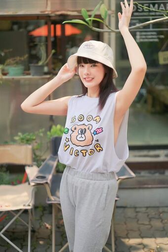 Beeko Pinknavy