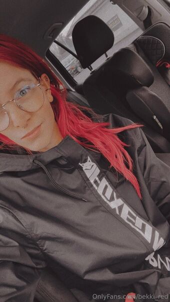 bekki_red