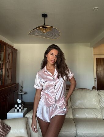 Brit Manuela