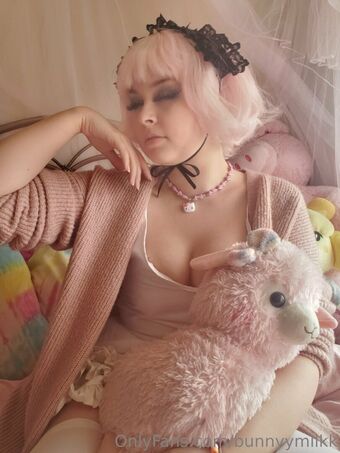 bunnyymilkk