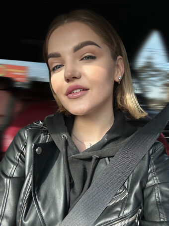 carlyonlycarly