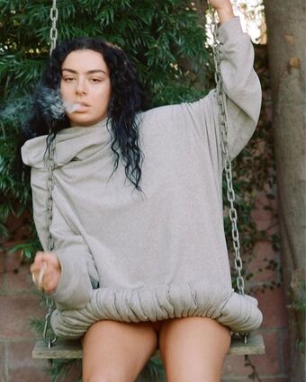Charli-xcx