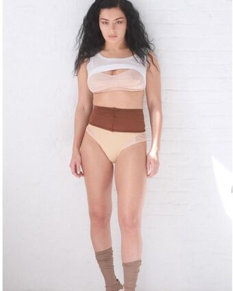 Charli-xcx