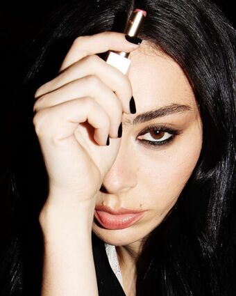 Charli-xcx