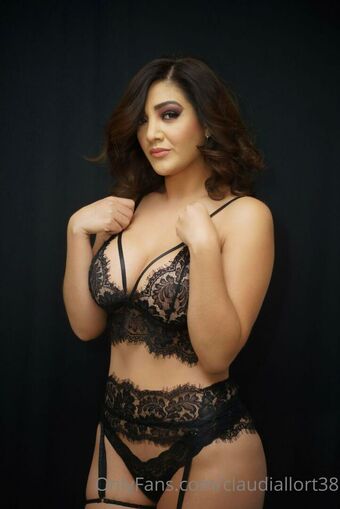 Claudia Llort Nagie Wycieki OnlyFans Zdjęcie 5
