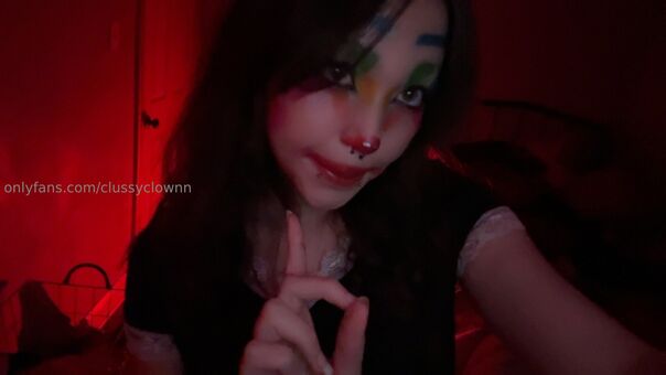 clussyclownn