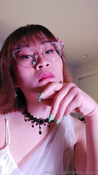 creamy_eclaire