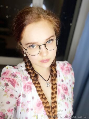 curly.witch