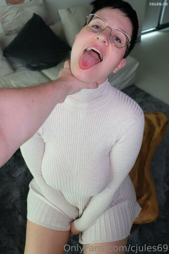 Curvyjules