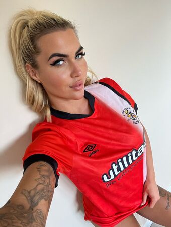 Daisy Dillon