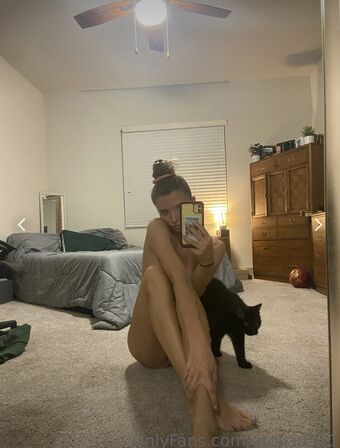 dakotaaaa