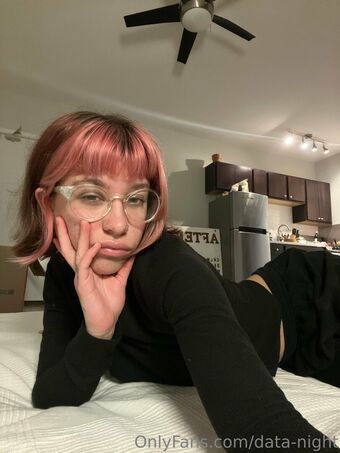 data-night Nagie Wycieki OnlyFans Zdjęcie 16