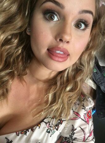 Debby Ryan Nagie Wycieki OnlyFans Zdjęcie 87