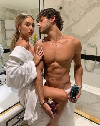 Delilah Belle Nagie Wycieki OnlyFans Zdjęcie 20