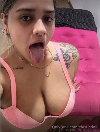 Elasticdoll