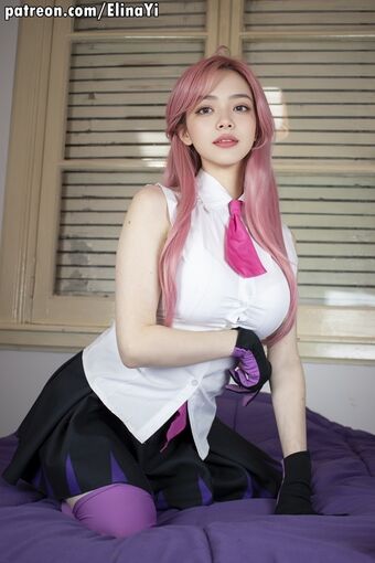 Elina Yi