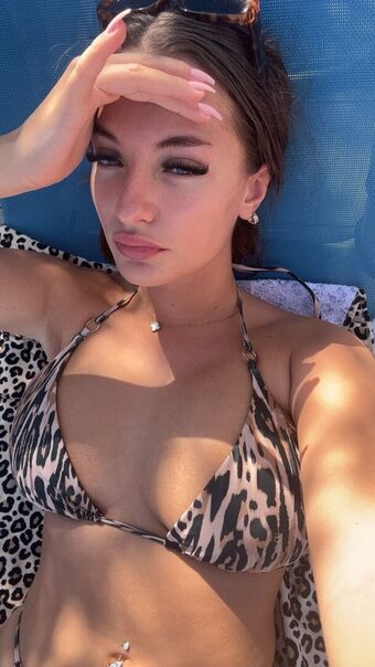 Ella Read Nagie Wycieki OnlyFans Zdjęcie 2