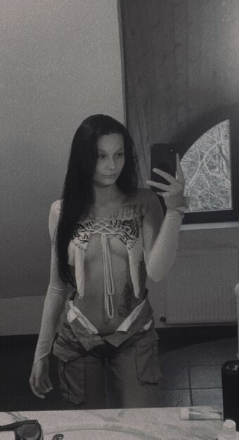 ember_ems Nagie Wycieki OnlyFans Zdjęcie 5