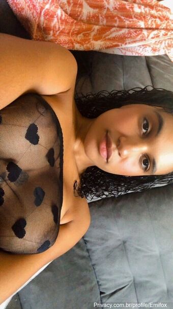 Emi Fox Nagie Wycieki OnlyFans Zdjęcie 11