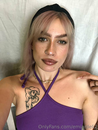 emiardeli2 Nagie Wycieki OnlyFans Zdjęcie 4
