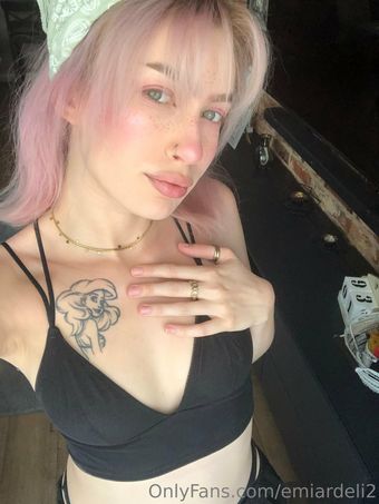 emiardeli2 Nagie Wycieki OnlyFans Zdjęcie 7