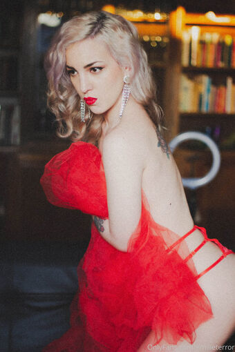 emilieterror Nagie Wycieki OnlyFans Zdjęcie 7