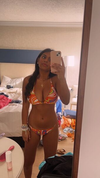 Emily_santtt