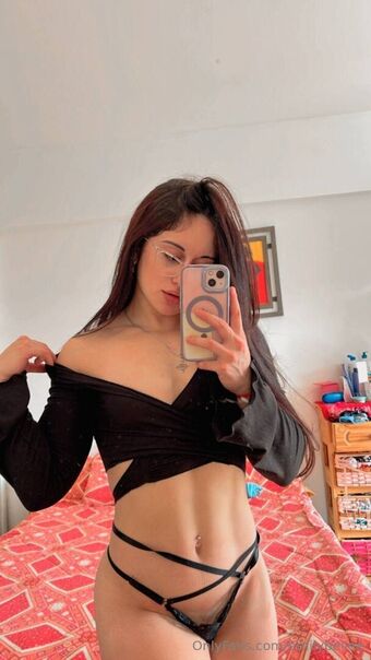 emilybellee
