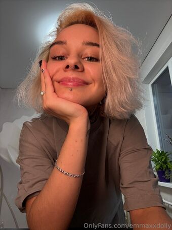 emmaxxdolly