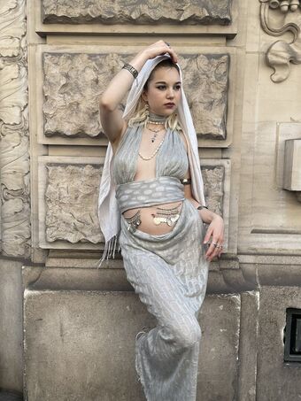 EmpressAzina