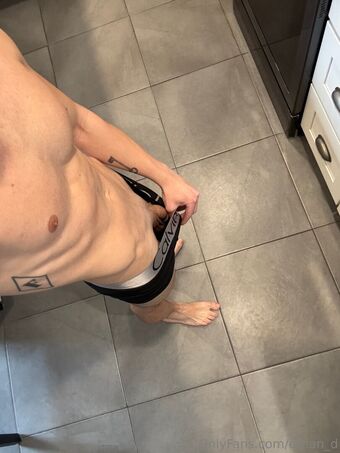 ethan_d Nagie Wycieki OnlyFans Zdjęcie 4