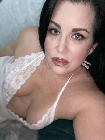 EV Parrish Nagie Wycieki OnlyFans Zdjęcie 10