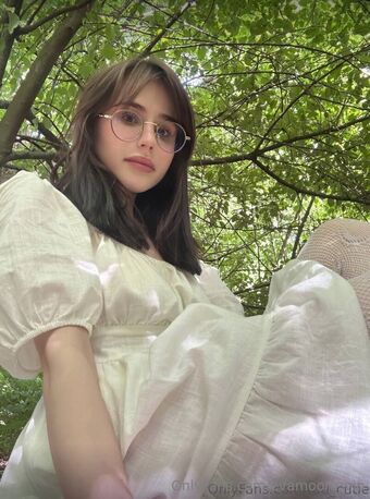 evamoore_vip