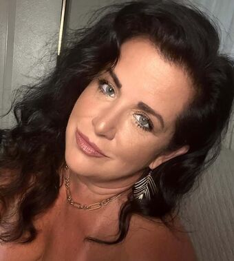 Evangeline Nagie Wycieki OnlyFans Zdjęcie 18