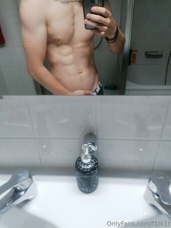 f1tk1t Nagie Wycieki OnlyFans Zdjęcie 9